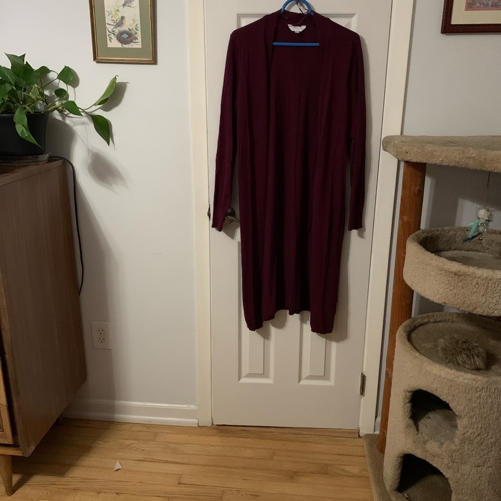 Time and Tru Deep Red Women's Cardigan